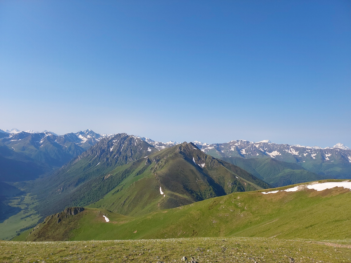 Виды с вершины горы Пастухова