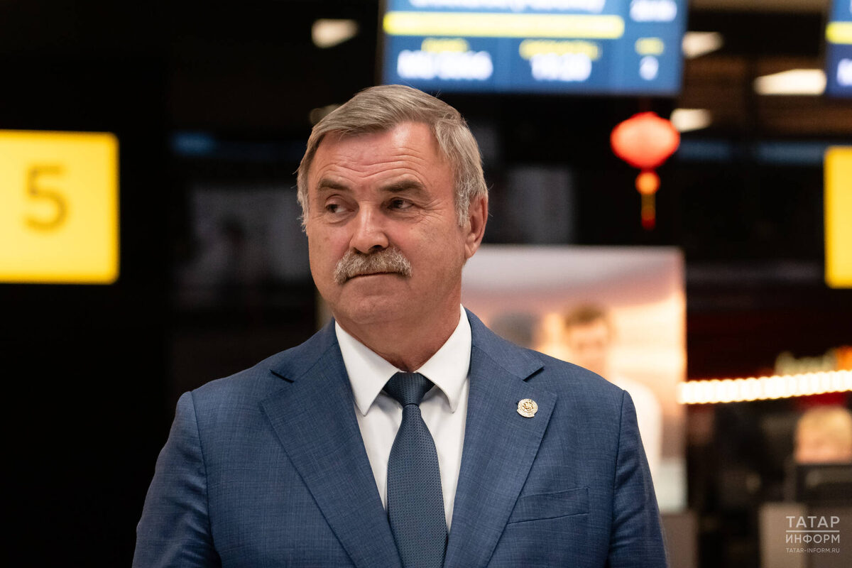 Министр транспорта и дорожного хозяйства РТ Фарит ХанифовФото: © Салават Камалетдинов / «Татар-информ»