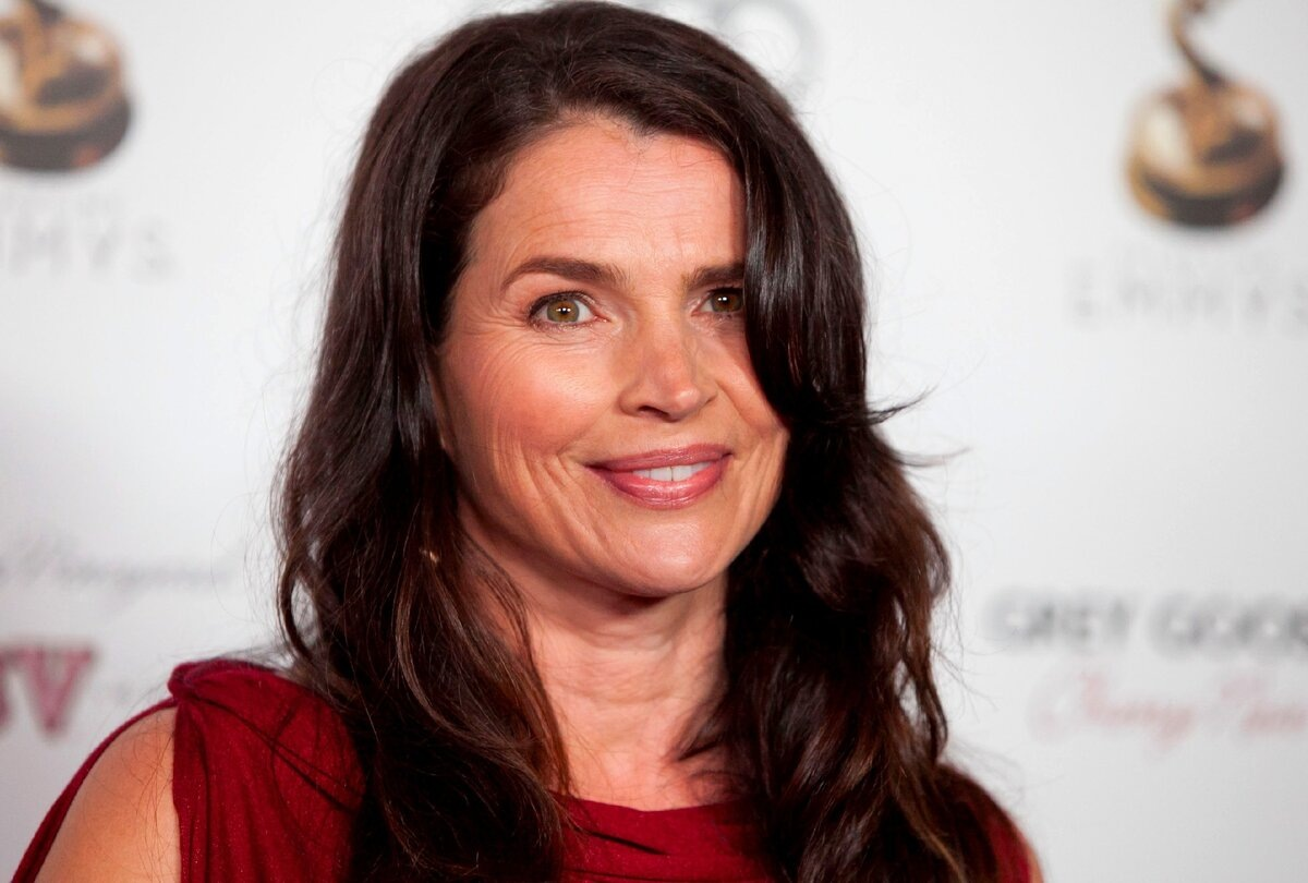 Джулия Ормонд 60 лет