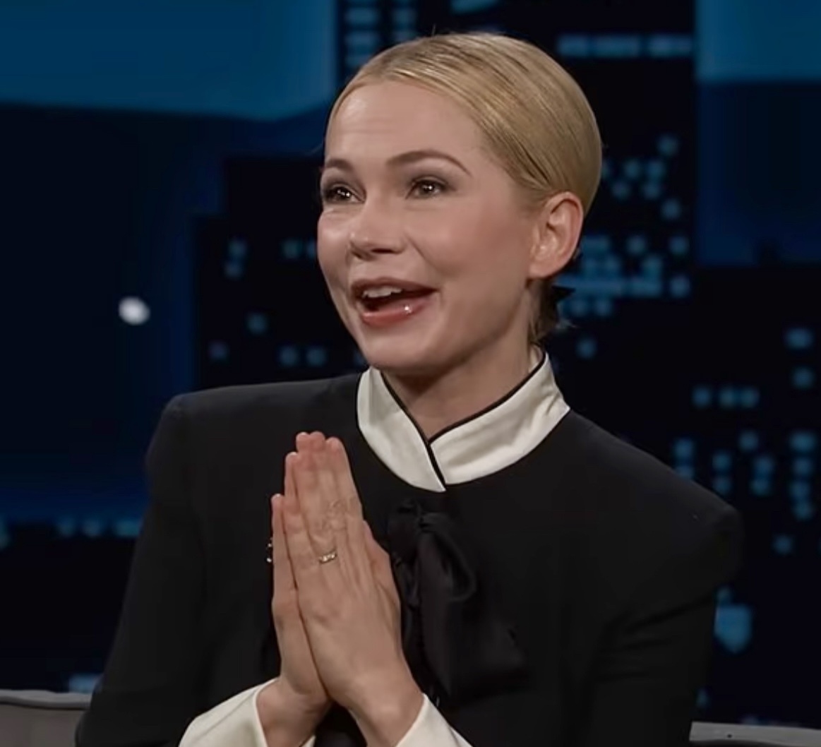    Мишель Уильямс поблагодарила суррогатную маму по имени КристинаСоцсети