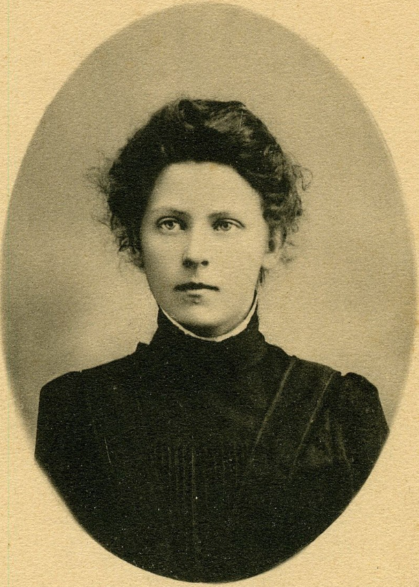 Мария Спиридонова — российская революционерка, одна из руководителей партии левых эсеров