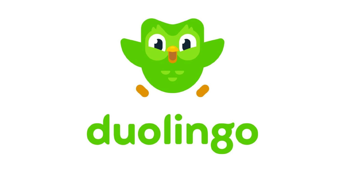 Duolingo — бесплатная платформа для изучения языков, запущенная в 2011 году. Также предлагает курсы математики и музыки, а в разработке — курс по шахматам.