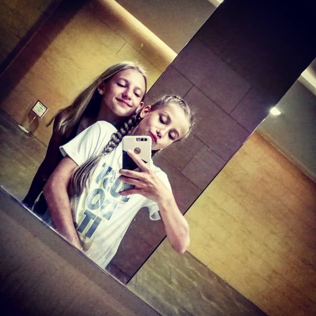 Vasilisa with friend. Source: Vasilisa's social network 