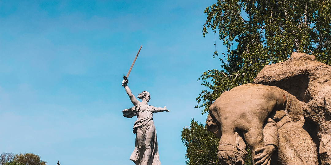 Какой памятник в России самый большой? 10 самых впечатляющих монументов страны