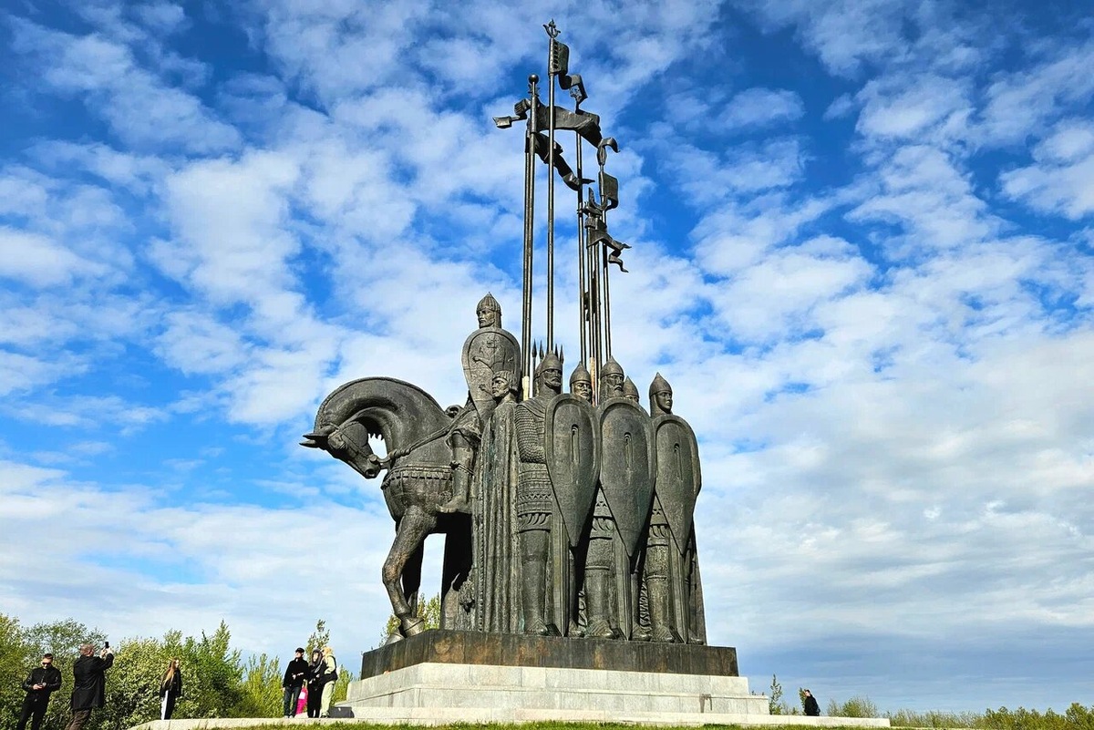 Памятник открыли в 1993 году в день празднования 1090-летия Пскова. Фото: Алексей С. / Яндекс Карты