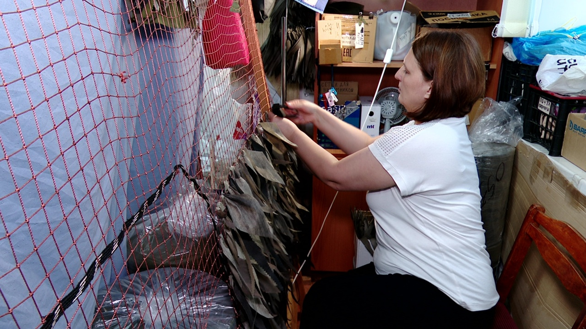 Волонтёр Татьяна Бобина подключила к делу дочку-школьницу