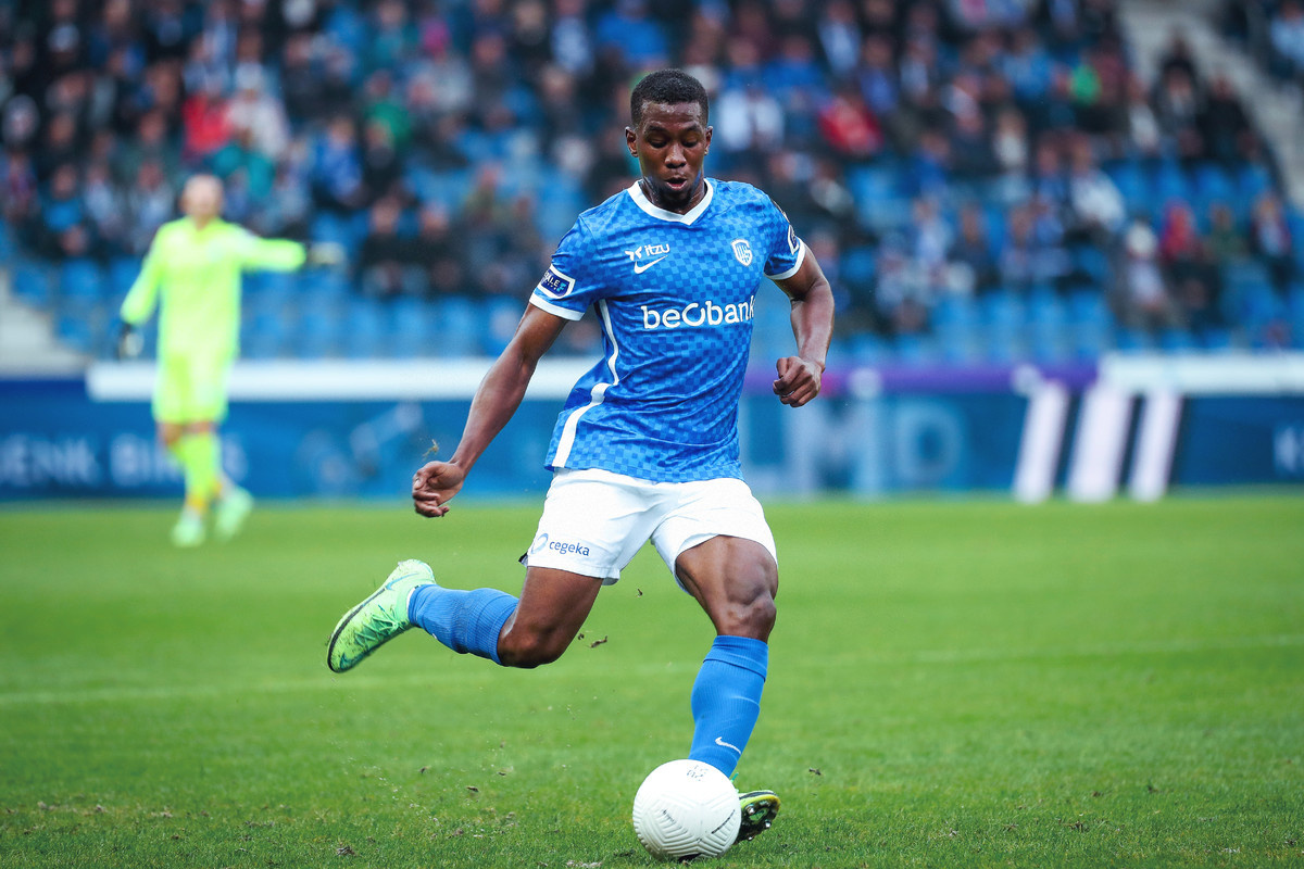 Карлос Куэсту в "Генке"