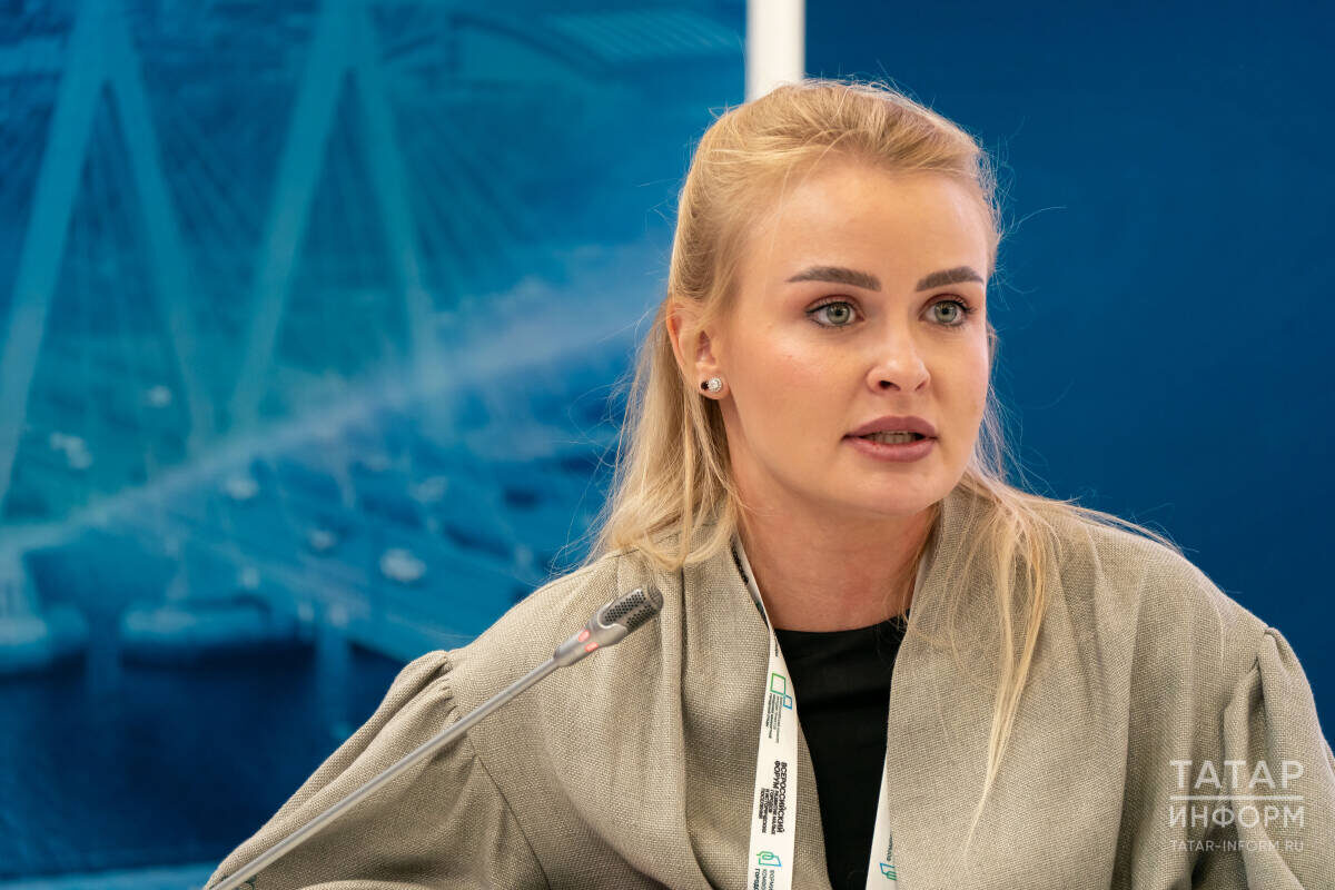 Арина Петрова: «Когда мы начинали, часто жители старых домов друг друга даже не знали. Эта программа с самого начала помогает людям знакомиться»Фото: © Салават Камалетдинов / «Татар-информ»