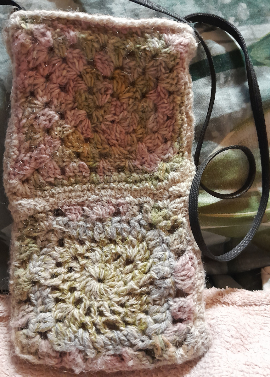 Все квадраты разные.