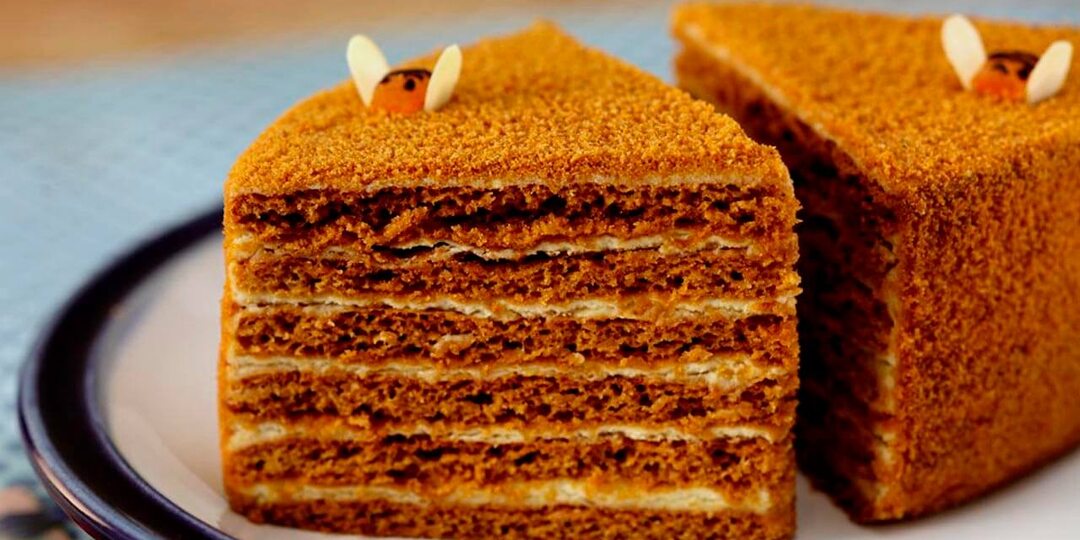 Трапеза. Торт «Медовик»