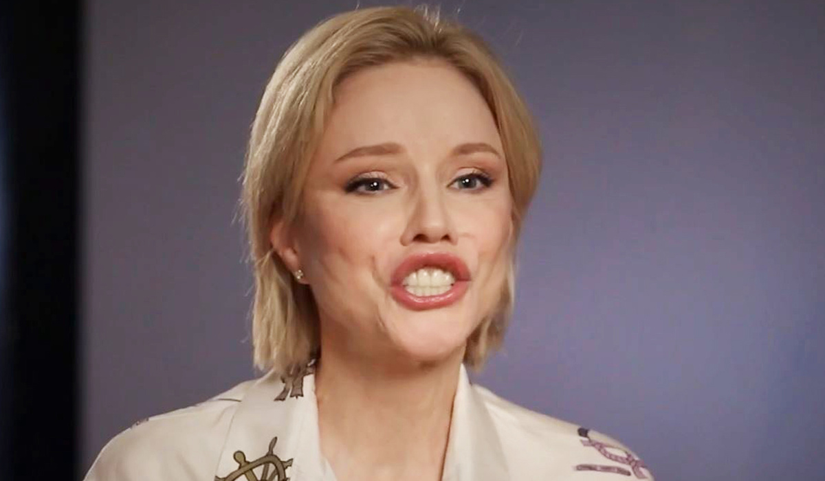 Кадры взяты: «Достояние республики». Документальный фильм к 90-летию со дня рождения Олега Табакова