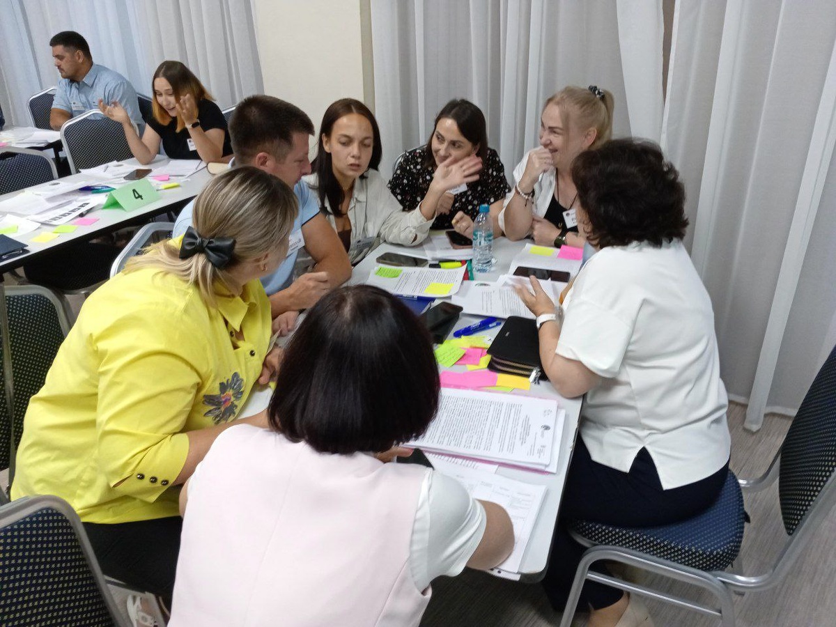 Источник изобаржения: https://wuor.ru/news/soyuznitsy-iz-donbassa-proshli-sertifikatsiyu-omskoy-shkoly-sotsialnogo-predprinimatelstva-240803/