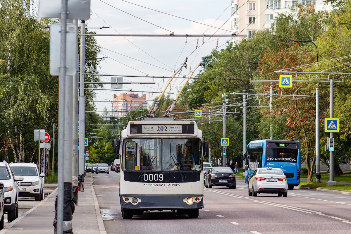 Троллейбус №202 на Планерной улице в Москве, август 2024. С сайта https://transphoto.org