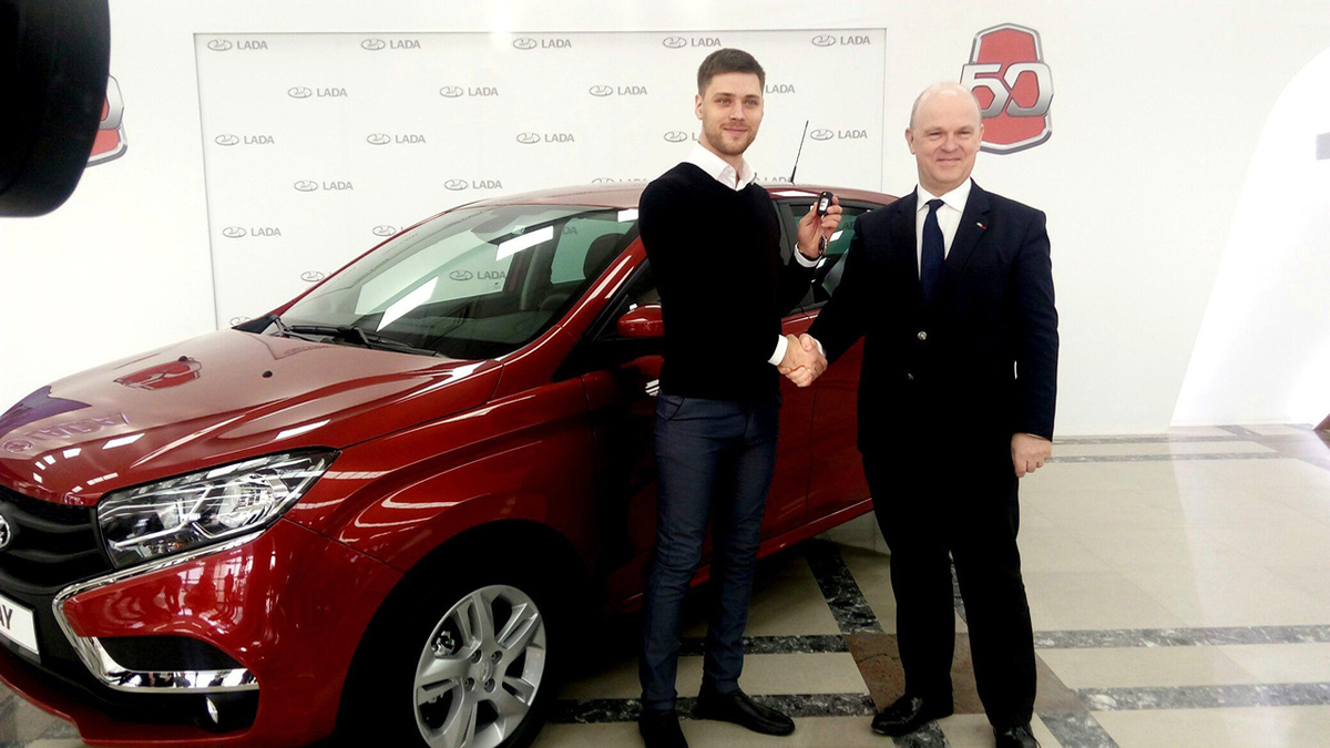 Те, кто открыл депозит в начале года отправятся тратить накопленное на крупные покупки