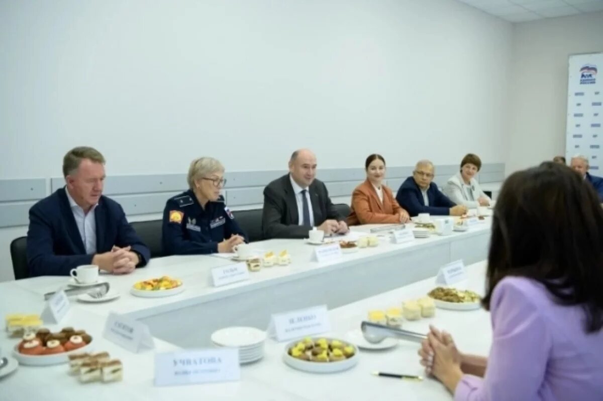    В Оренбуржье отметили необходимость системного подхода для развития региона