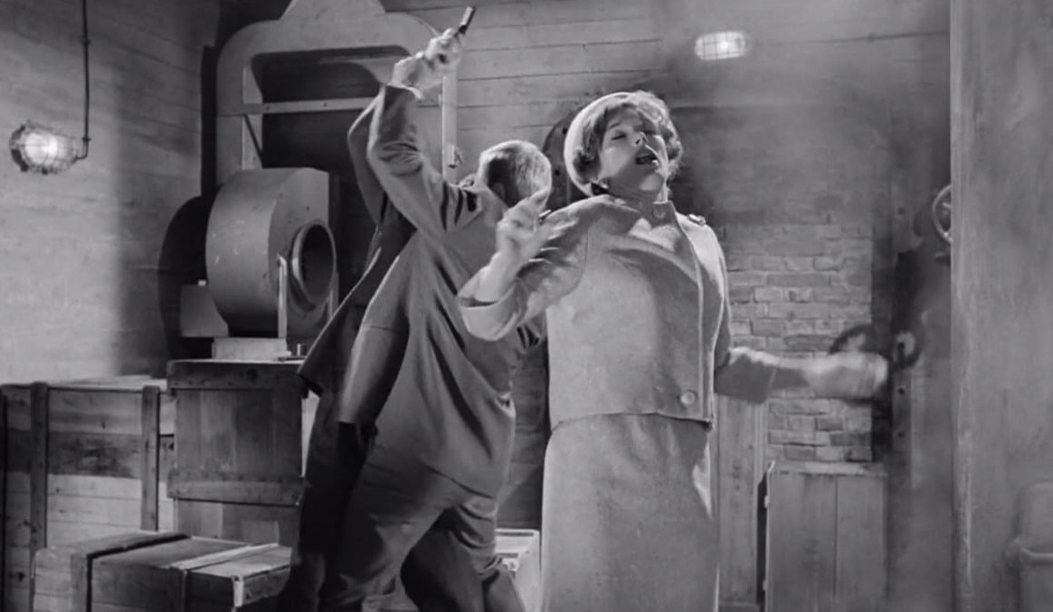 Кадр из фильма «Тысяча глаз доктора Мабузе» (1960)