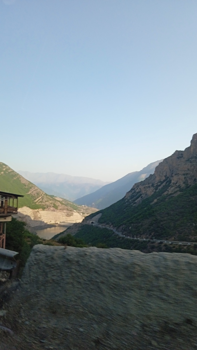 За каждой горой - следующая. Горный серпантин