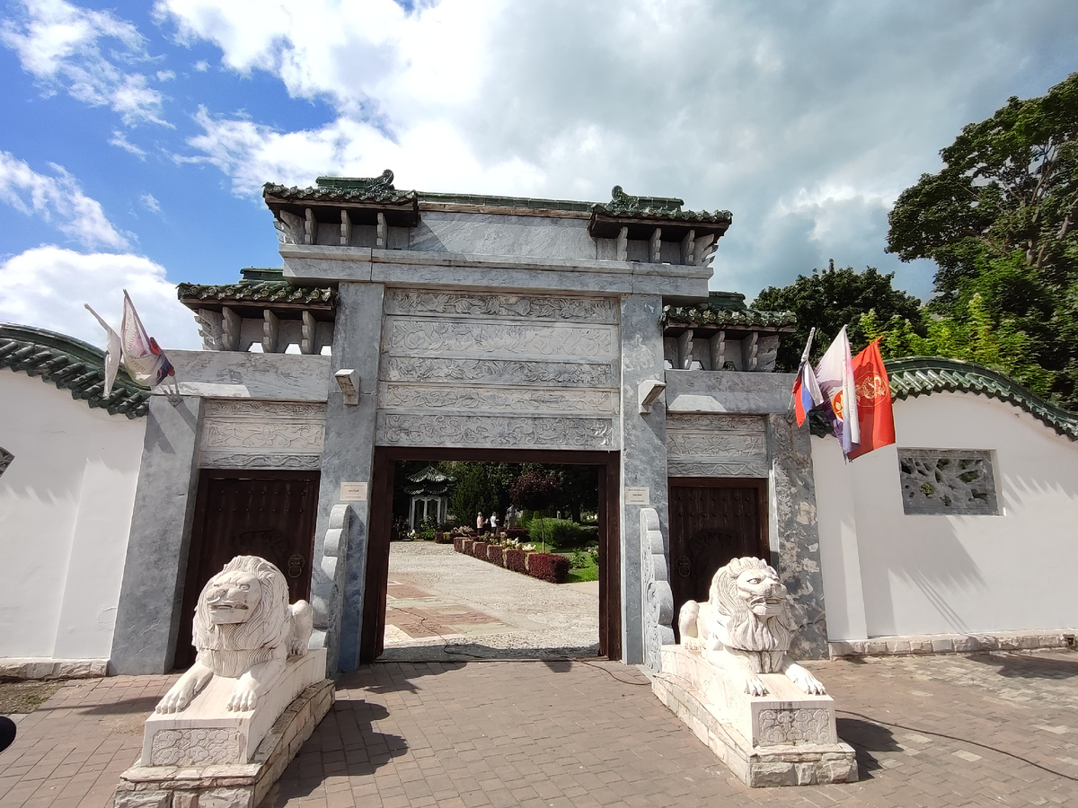 Тульская область, Венёвский район, село Петропавловское, улица Степная, 19