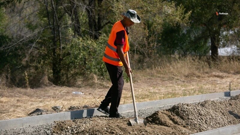    Ремонт дорог Фото: Валерия Алтухова / / ИА «Победа26»
