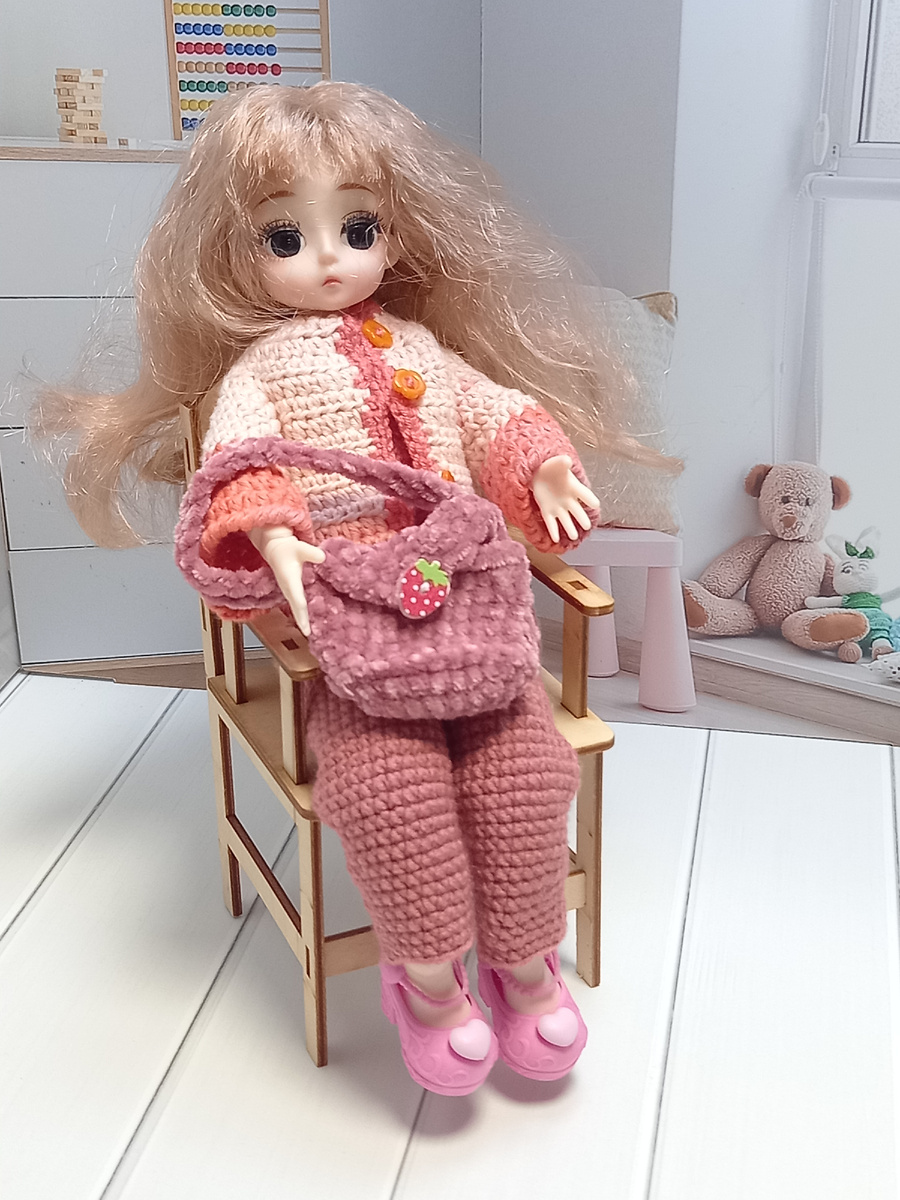 Сидит барыня 