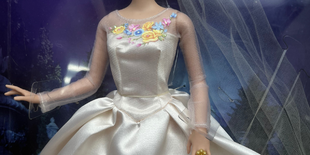 Портретная Золушка Лили Джеймс