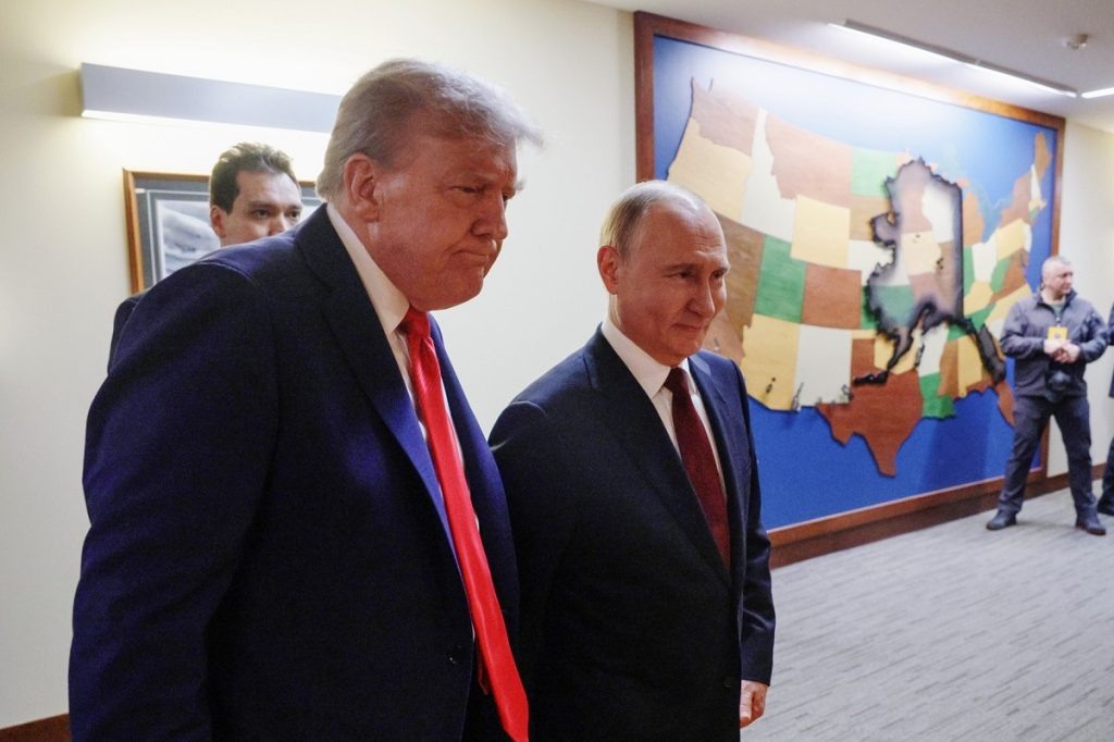 Дональд Трамп и Владимир Путин (фото: www.kremlin.ru)