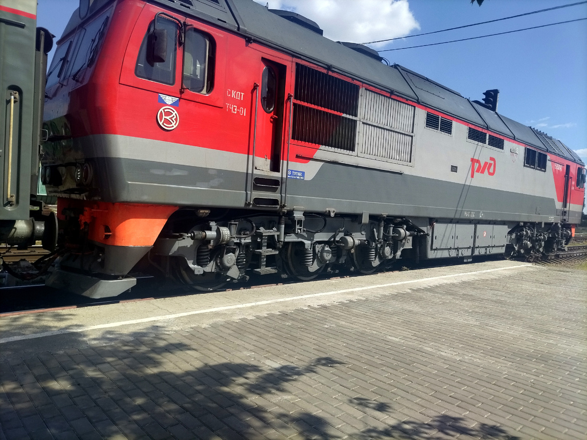 Один из тепловозов, которой наш состав вёз некоторое время 