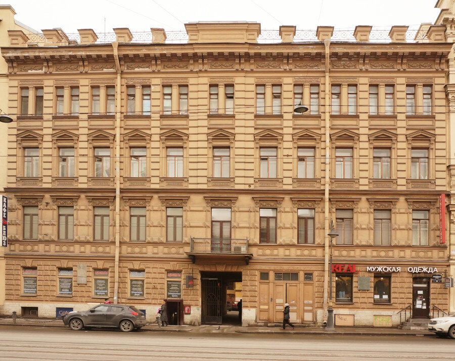 Литейный проспект 33 дом Есенина