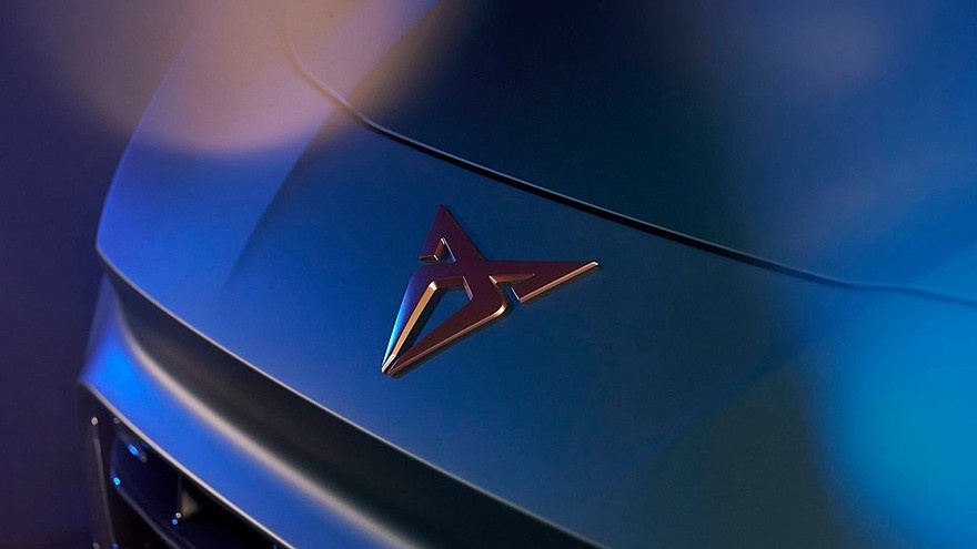    На фото: логотип марки Cupra