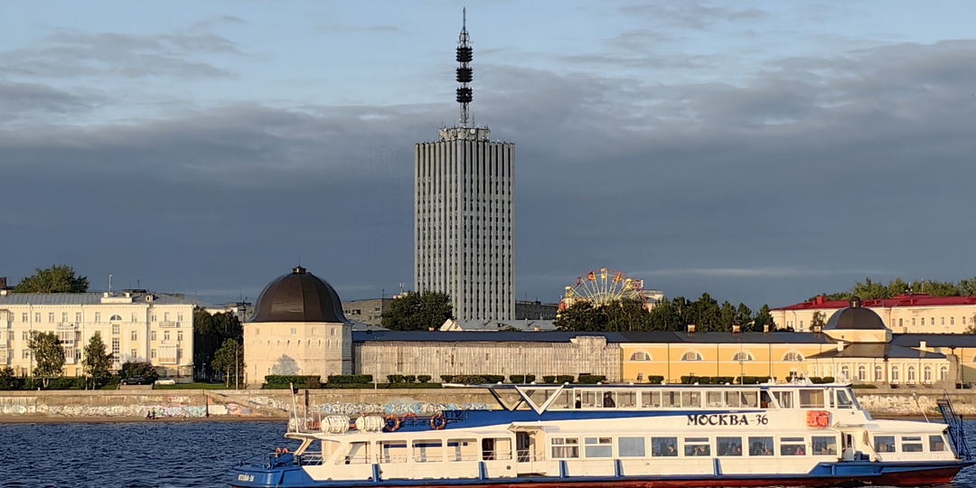 Архангельск – город, где рождался русский флаг: новый повод для путешествия на Север