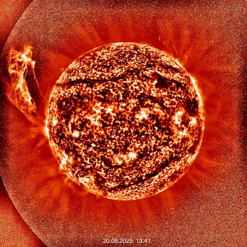 Скриншот видео Лаборатории солнечной астрономии ИКИ РАН  📷
