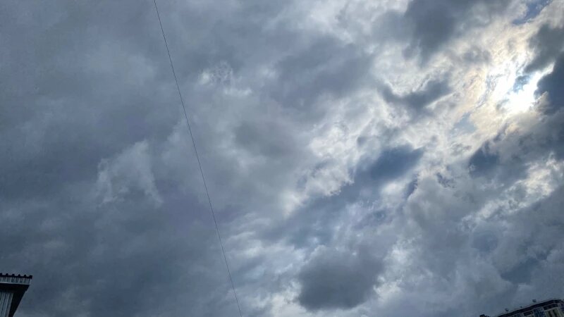     Необычные облака над Барнаулом. altapress.ru