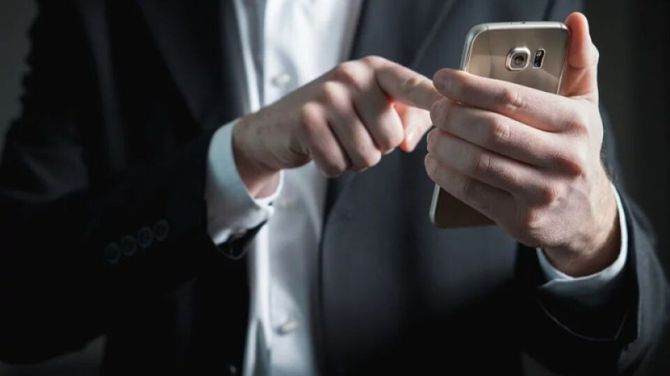    Смартфон. Звонок. Источник: pixabay.com