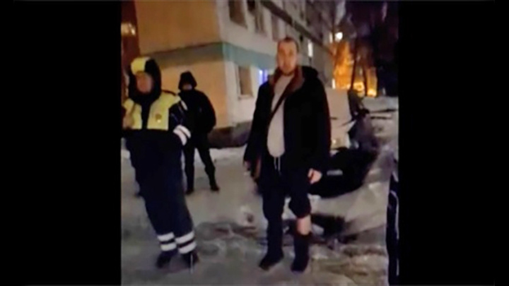    Угрозы и маты в адрес депутата сыпались при сотрудниках полиции. Скрин с тг-канала Михаила Матвеева