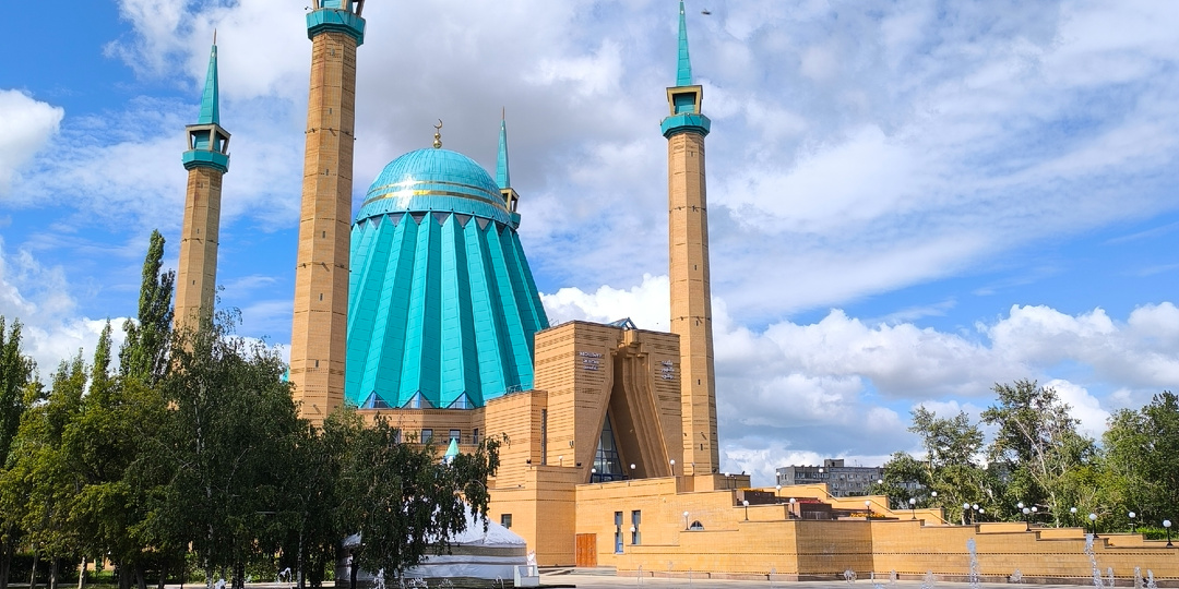 🕌 Мечеть им. Машхура Жусупа — жемчужина Павлодара