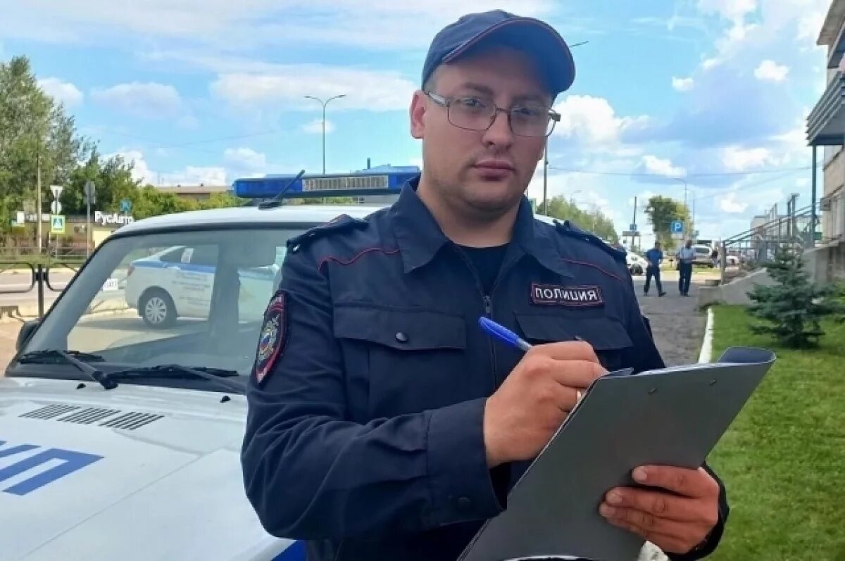    В Пермском крае участковый в свой выходной остановил ограбление магазина