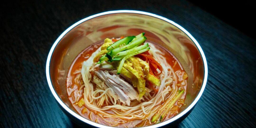 Корейский острый суп с лапшой - Джан Куксу 매운 장국수