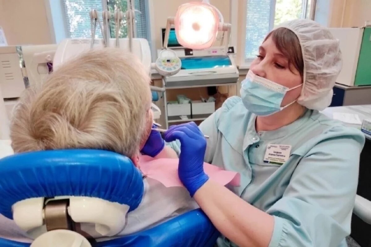    У мужчины обнаружили странное пятно на приеме у стоматолога.