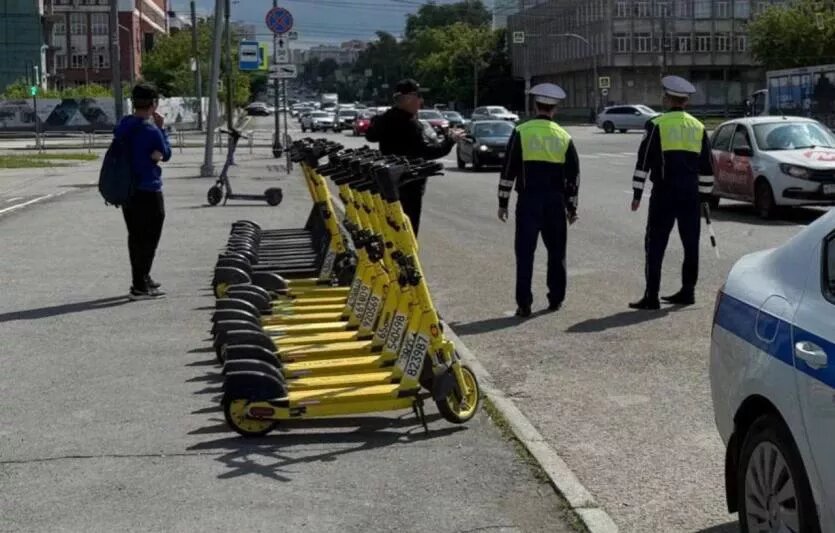 Фото: "Олег Татаркин, Законодательное собрание Челябинской области, ГИБДД Челябинска, ЦУР Official""