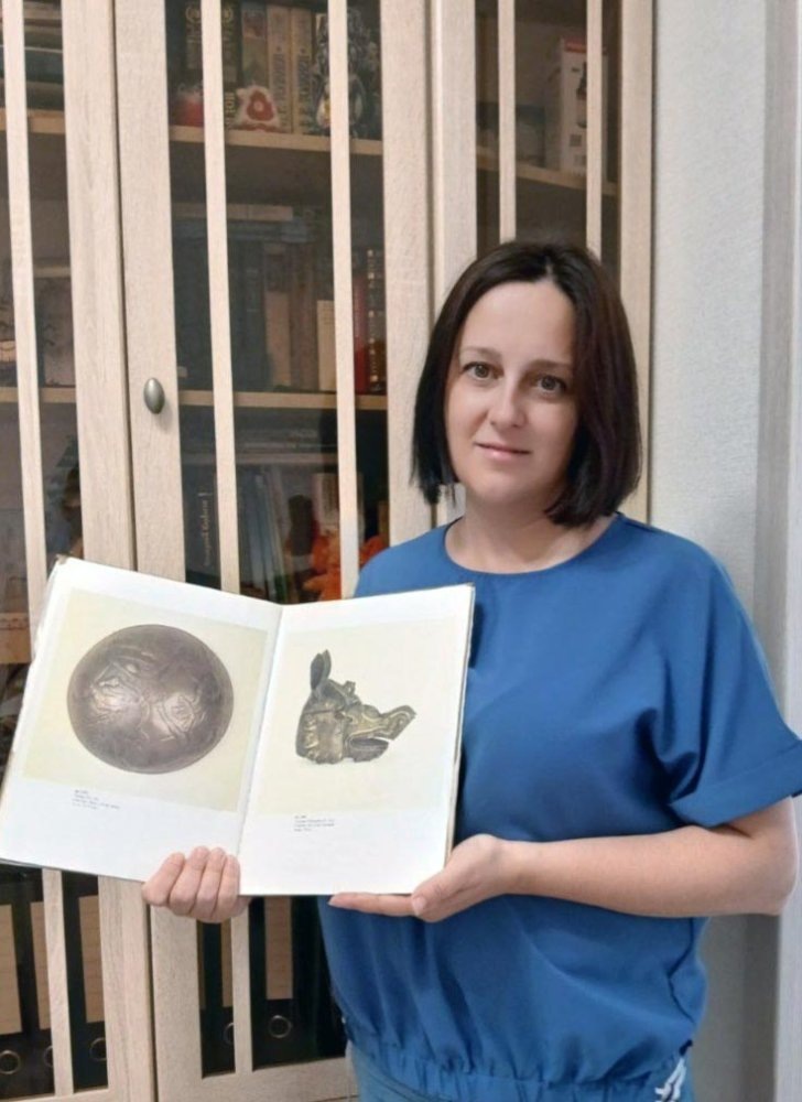    Восточная сказка про собаку-птицу