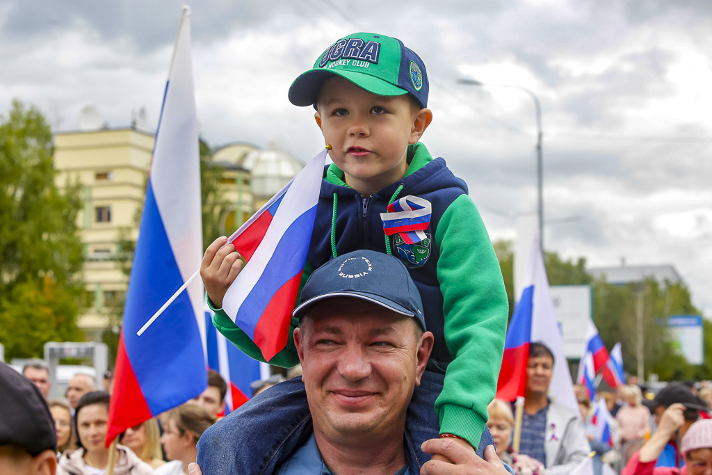    Объединяющая сила триколора