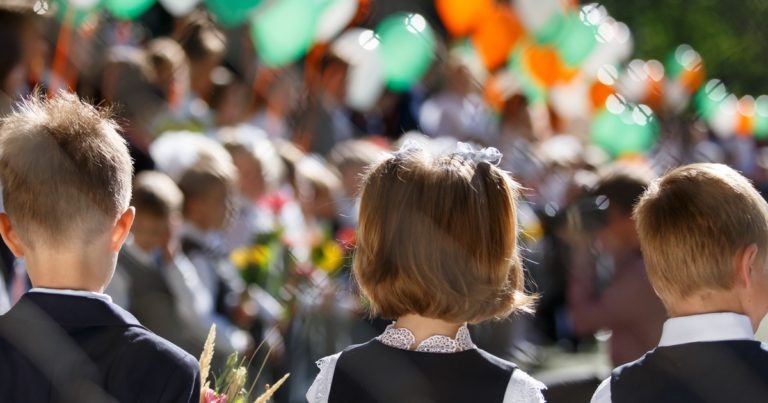    В Оренбурге 59% родителей собираются присутствовать на школьных линейках 1 сентября Оренбуржье