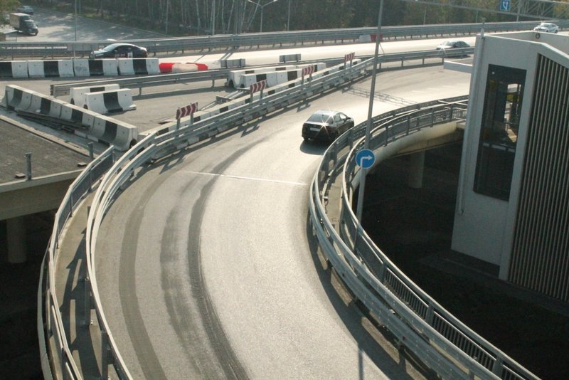     Два съезда левобережной развязки моста через Обь в Новосибирске откроют в сентябре