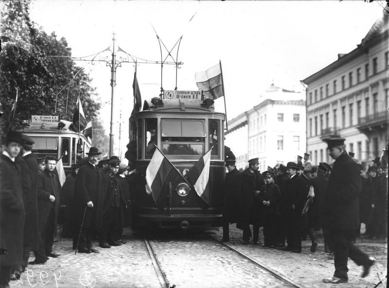 Открытие трамвайного движения по маршруту Главный штаб – 8-я линия Васильевского острова. Карл Булла. Дата съемки: 16 сентября 1907