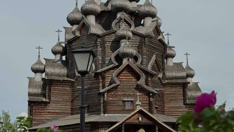 «Петербургские Кижи