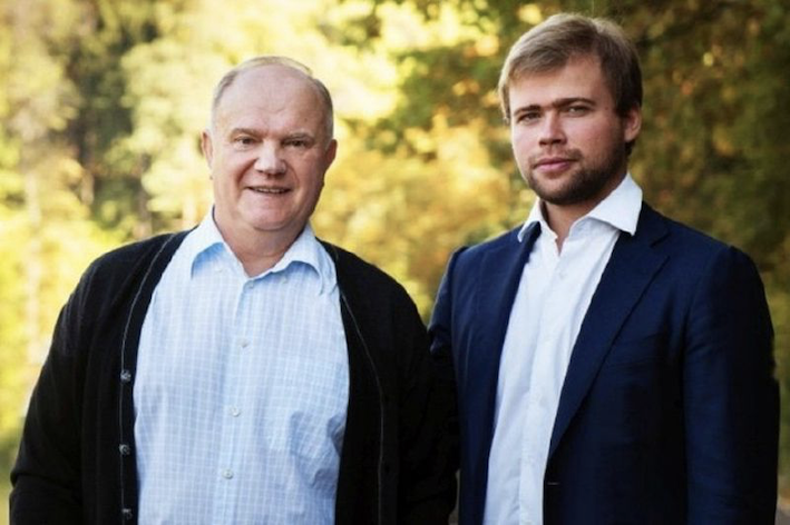 Геннадий Зюганов с внуком Леонидом. 