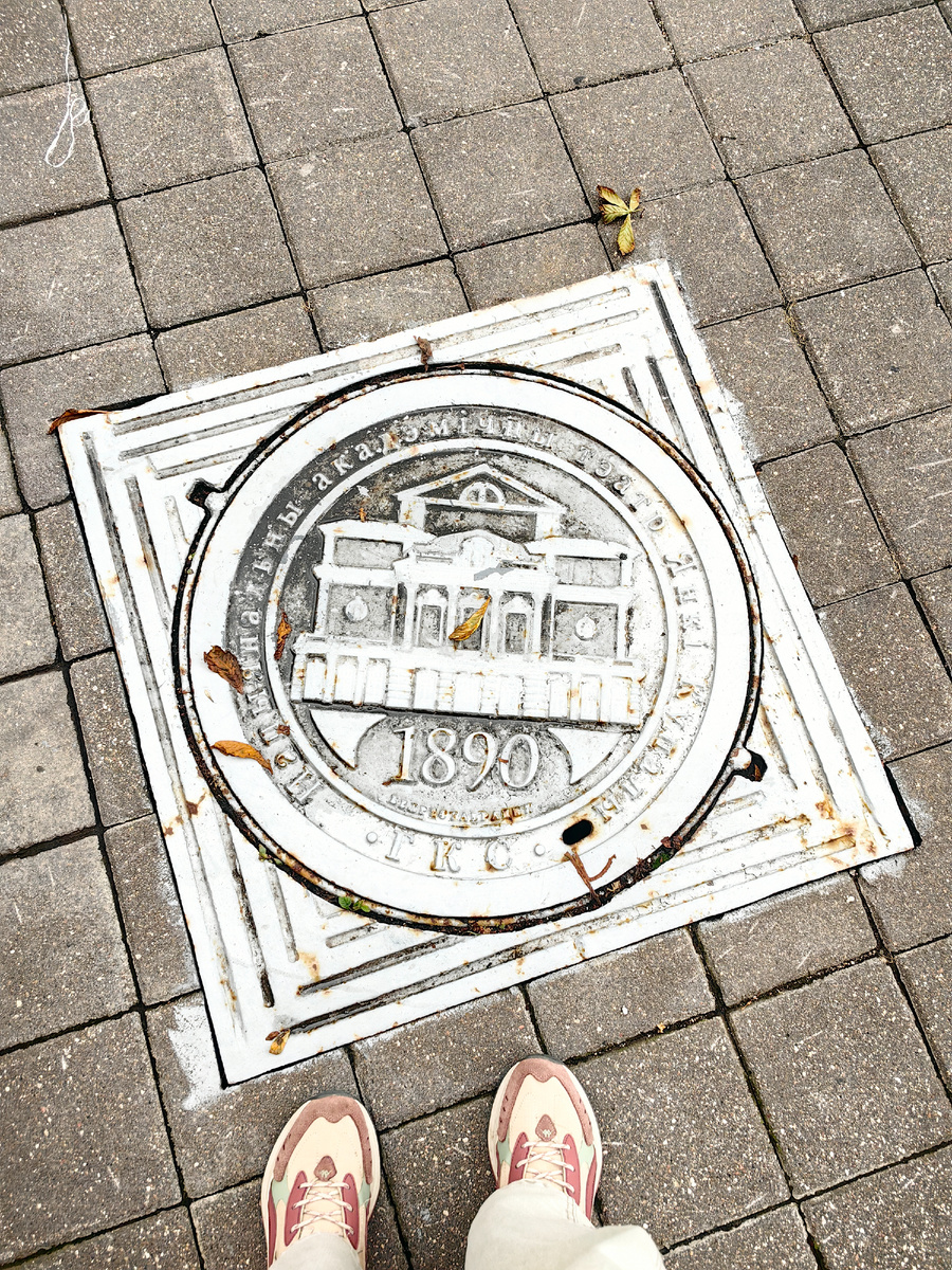 Необычные люки Минска