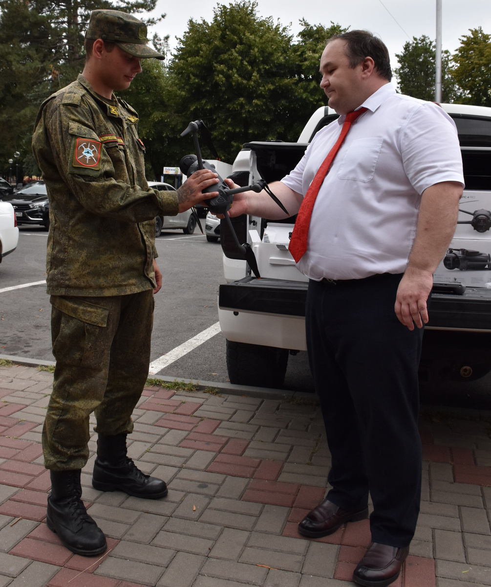 Эти маленькие «птички» нередко спасают жизни бойцов. Фото автора.