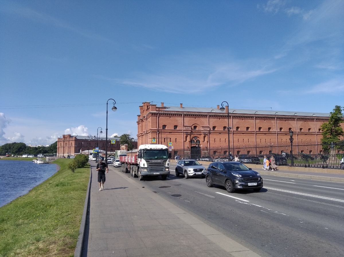 Здание Кронверка, Артиллерийский музей.