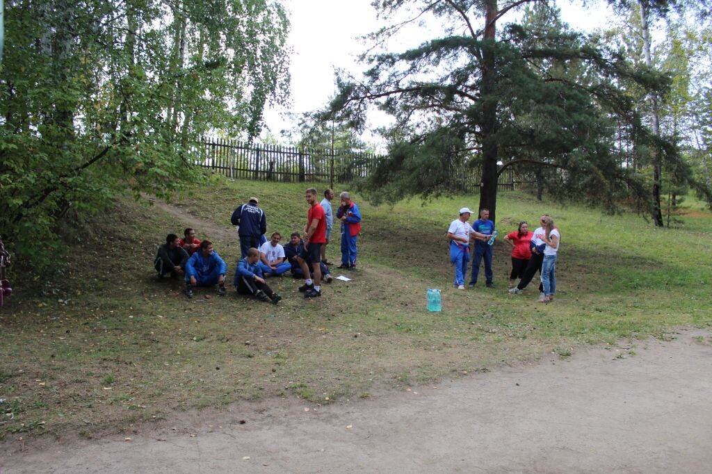     Поиски Данила Ченцова, август 2015 г..Екатерина Вебер, архив "БР"